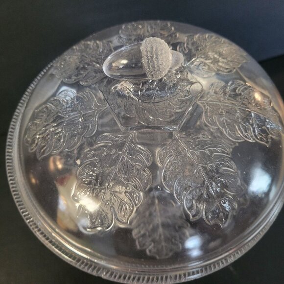 Mckee Vintage Pedestal Candy Dish Acorn Lid Embossed Leaf - Picture 2 of 11